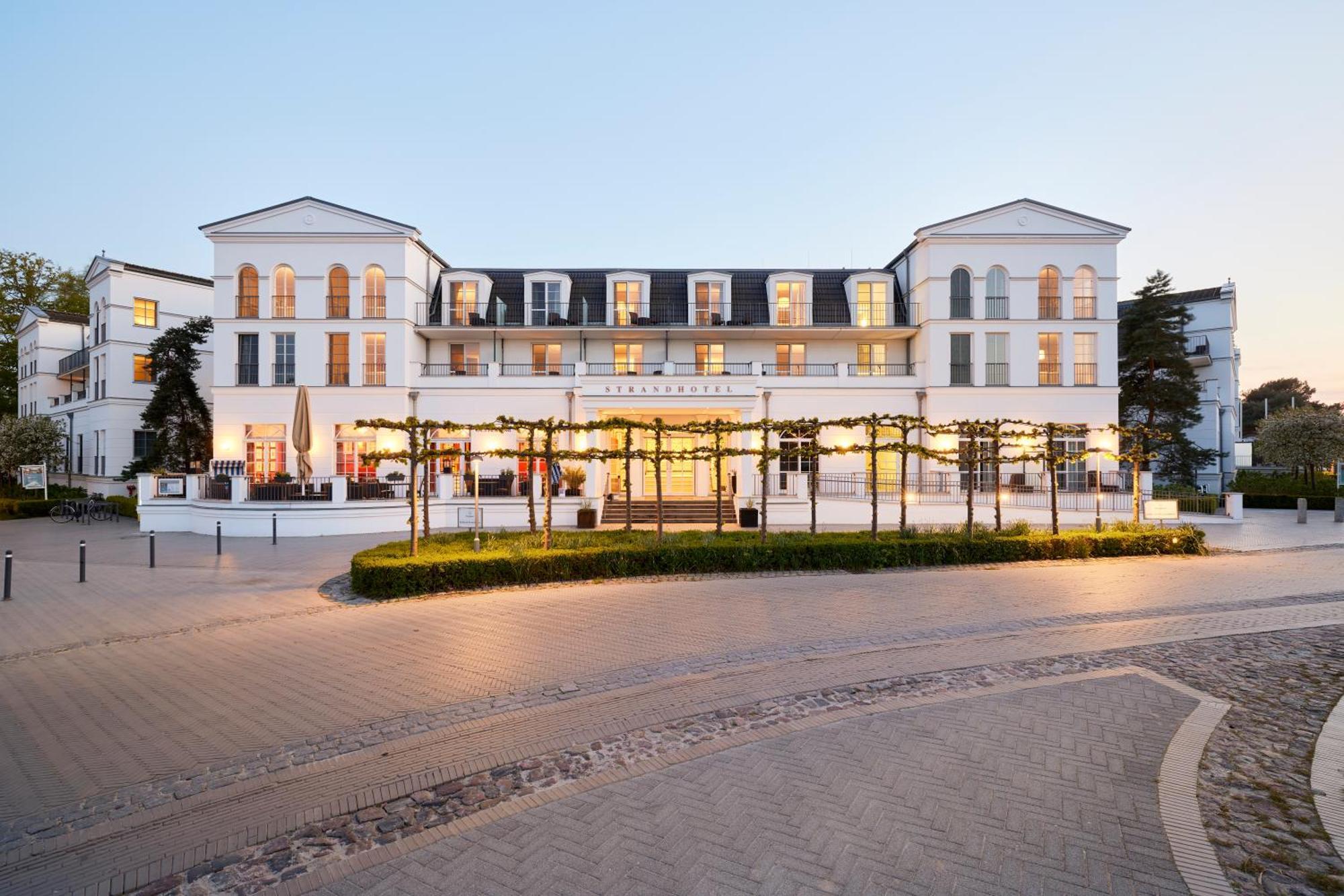 Strandhotel Zingst Eksteriør bilde